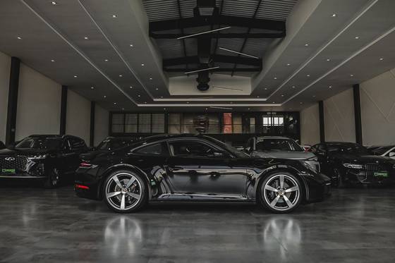 PORSCHE 911 3.0 24V H6 GASOLINA CARRERA PDK